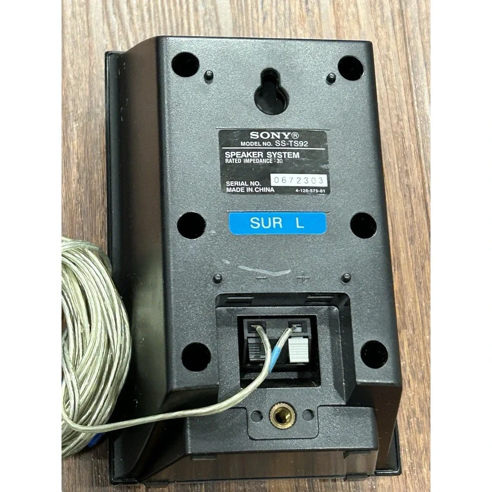 Sony S-AIR Surround Amplifier TA-SA100WR 2 Sur,‎ 1 Centre, 1 Front Speakers 5pcs